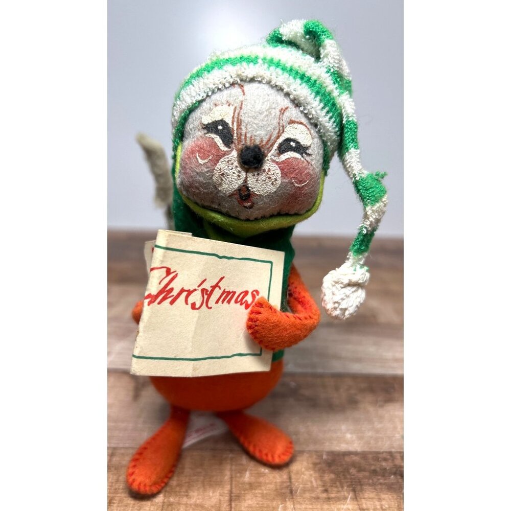 Vintage Annalee Christmas Mouse Collectible Felt Holiday Decoration